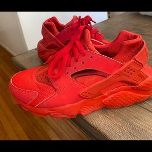 Wmns Air Huarache Run 'All Red'